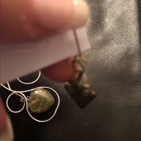 Matching Necklace and Earring Set - Picture 4 of 5